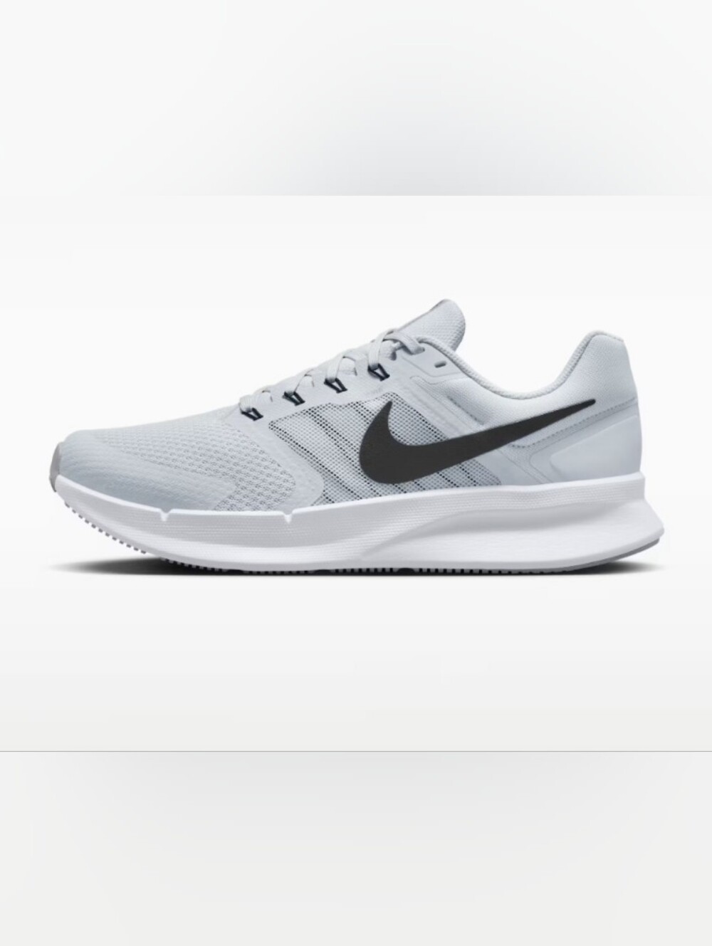 Nike Run Swift 3 Running Shoes in White and Black, Size 11.5